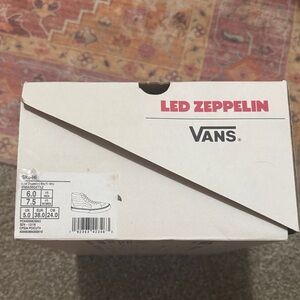 Vans Led Zeppelin White Sneaker Box